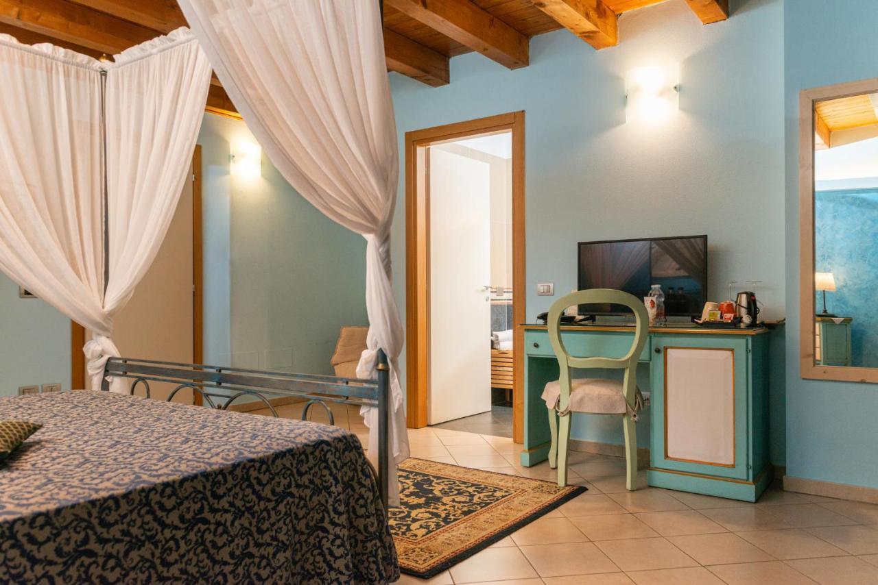 Dei Grippi Farm stay Sona