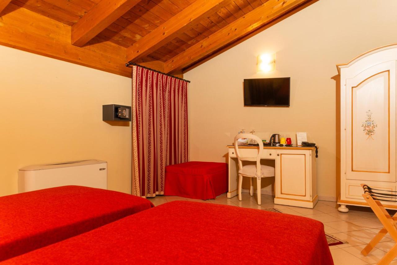 Dei Grippi Farm stay Sona